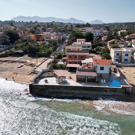 Casa Vacanza Barbera - In Riva Al Mare Villa Trappeto  Buitenkant foto